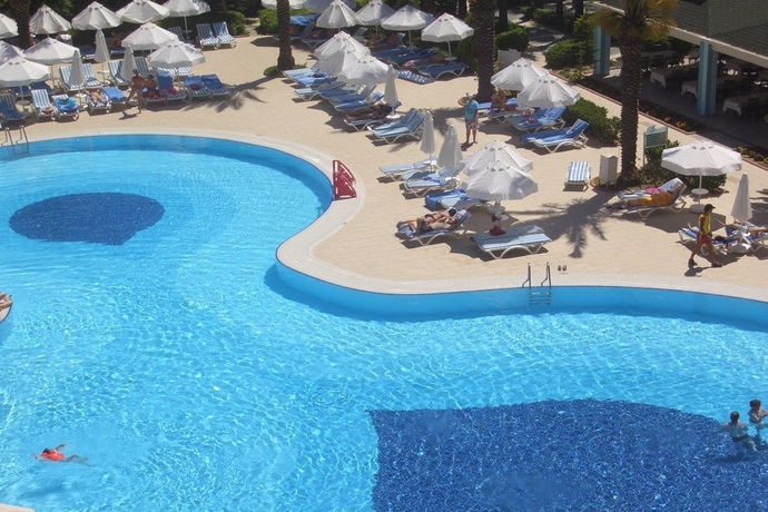 Imagen general del Hotel Insula Resort and Spa - All Inclusive. Foto 7