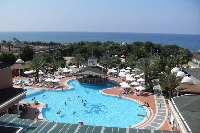 Imagen general del Hotel Insula Resort and Spa - All Inclusive. Foto 8