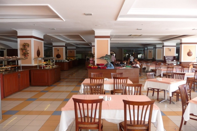 Imagen general del Hotel Insula Resort and Spa - All Inclusive. Foto 11