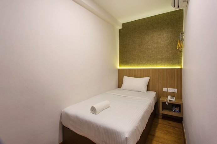 Imagen de la habitación del Hotel Insuna. Foto 15