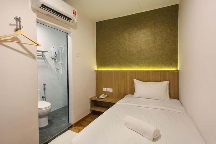 Imagen de la habitación del Hotel Insuna. Foto 16