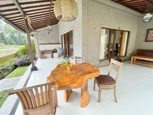 Imagen de la habitación del Hotel Intan Villa and Suite Ubud. Foto 9