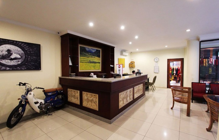 Imagen de los interiores del Hotel Intansari. Foto 15