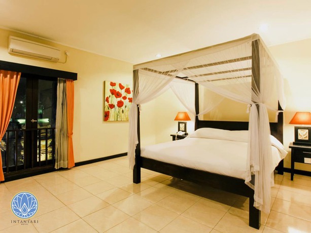 Imagen de la habitación del Hotel Intansari. Foto 8