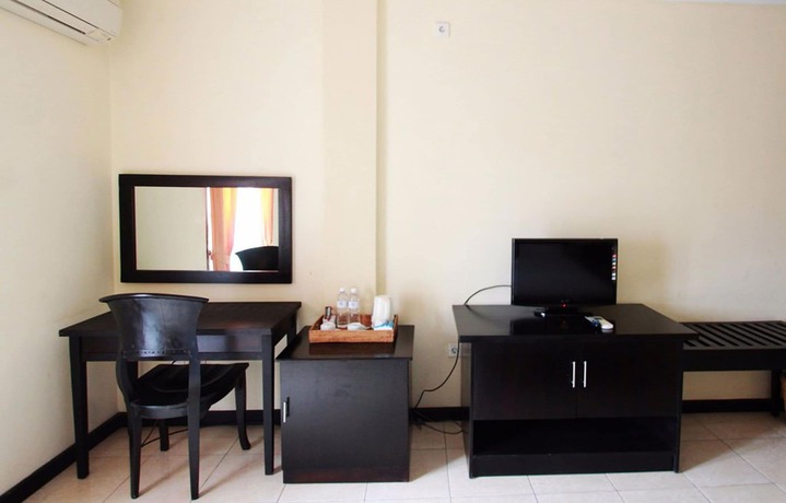 Imagen de la habitación del Hotel Intansari. Foto 10