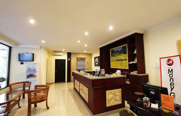 Imagen de los interiores del Hotel Intansari. Foto 19