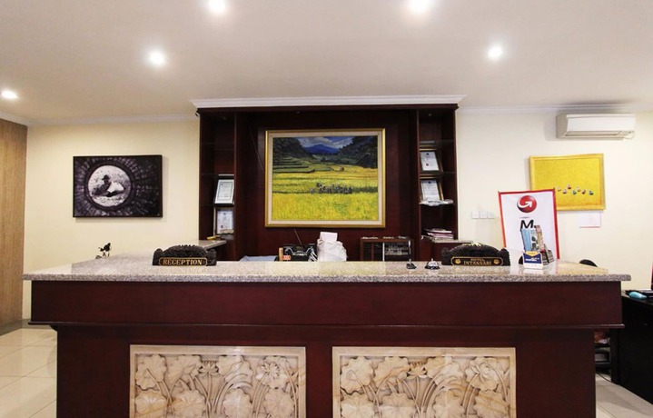 Imagen de los interiores del Hotel Intansari. Foto 20
