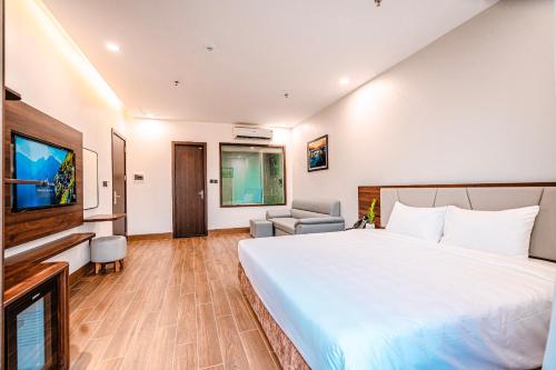 Imagen de la habitación del Hotel Intechco Luxury. Foto 17