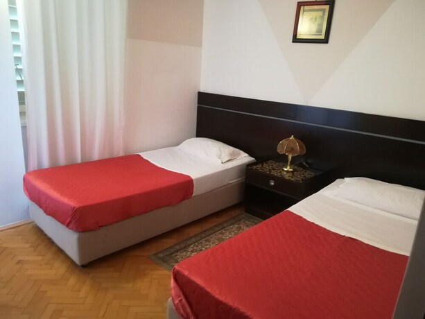 Imagen de la habitación del Hotel Integral Arbia - Villa Rio. Foto 34