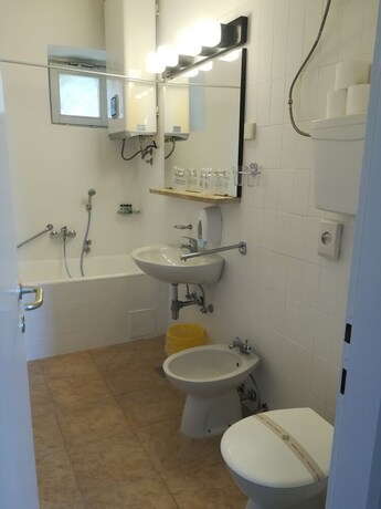 Imagen de la habitación del Hotel Integral Arbia - Villa Rio. Foto 37