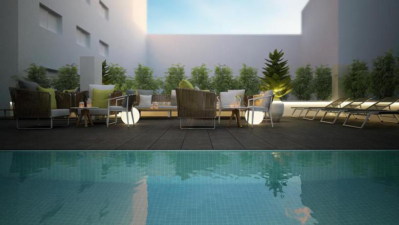 Imagen de la piscina del Hotel Intelier Rosa. Foto 14