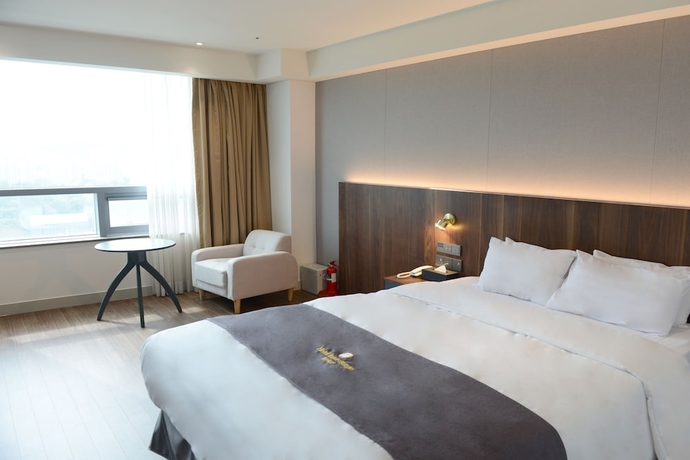 Imagen de la habitación del Hotel Inter Burgo Wonju. Foto 6