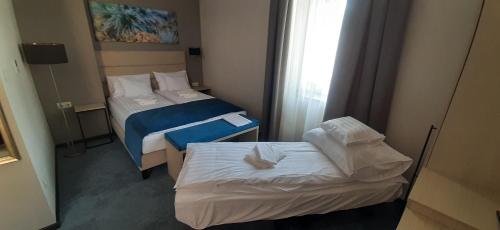 Imagen de la habitación del Hotel Inter, Debrecen. Foto 20