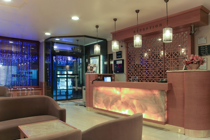 Imagen de los interiores del Hotel Inter Istanbul. Foto 10