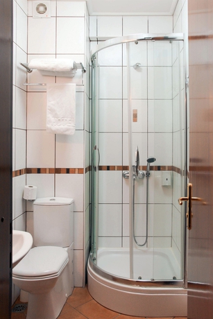 Imagen de la habitación del Hotel Inter Istanbul. Foto 8