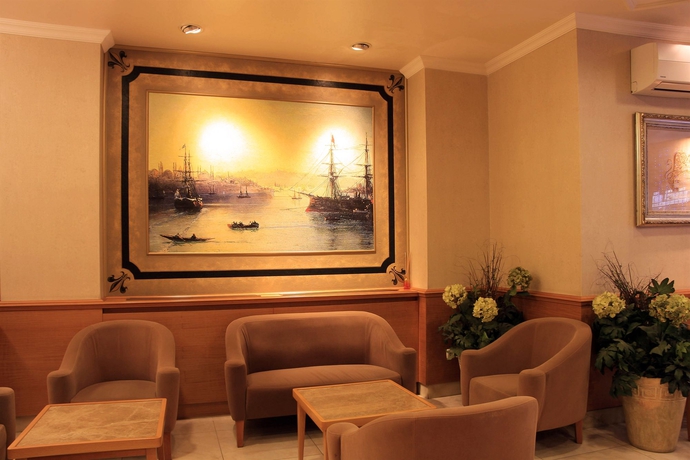 Imagen de los interiores del Hotel Inter Istanbul. Foto 15