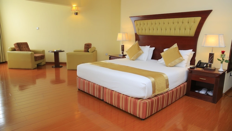 Imagen de la habitación del Hotel Inter Luxury. Foto 4