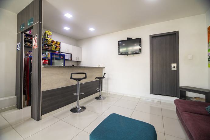 Imagen de la habitación del Hotel Inter del Cafe. Foto 4