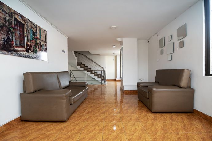 Imagen de los interiores del Hotel Inter del Cafe. Foto 12