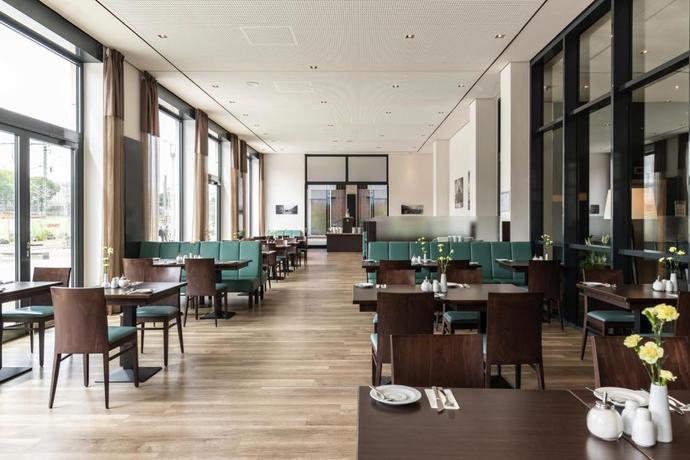 Imagen del bar/restaurante del Hotel InterCityHotel Dresden. Foto 4