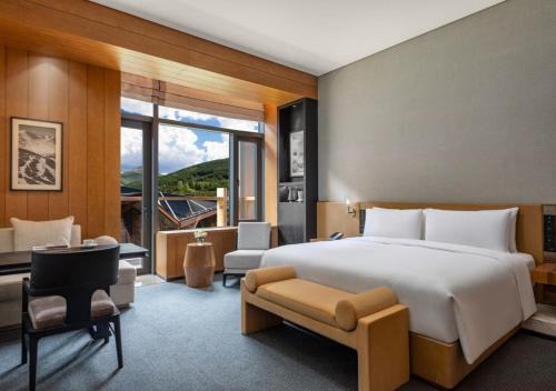 Imagen de la habitación del Hotel InterContinental Chongli, an IHG. Foto 12