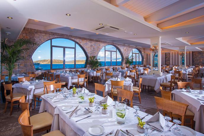 Imagen del bar/restaurante del Hotel InterContinental Crete by IHG. Foto 4