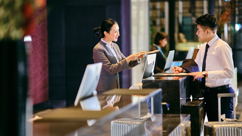 Imagen de los interiores del Hotel InterContinental Hefei. Foto 18