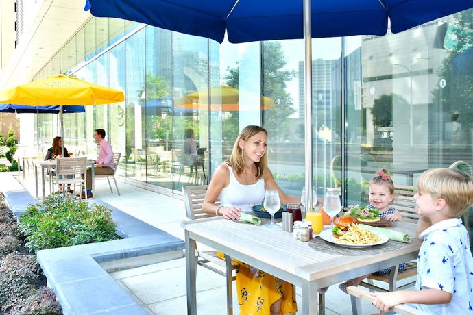 Imagen de los interiores del Hotel InterContinental Houston, an IHG Hotel. Foto 17