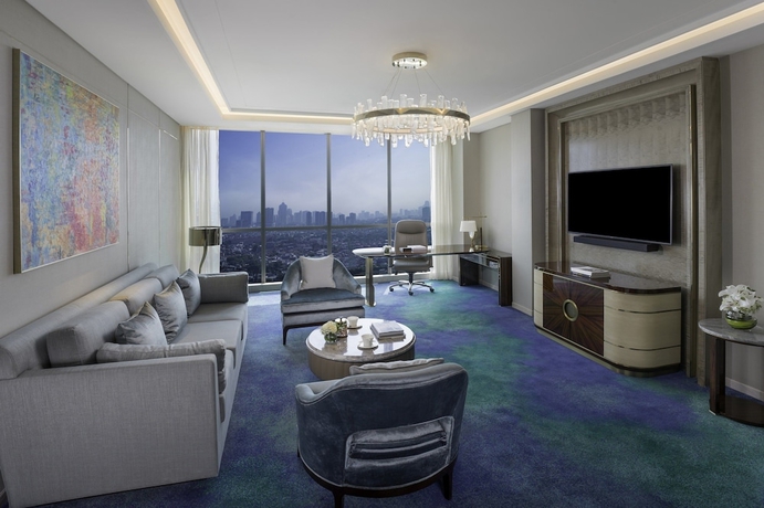 Imagen de la habitación del Hotel InterContinental Jakarta Pondok Indah. Foto 2