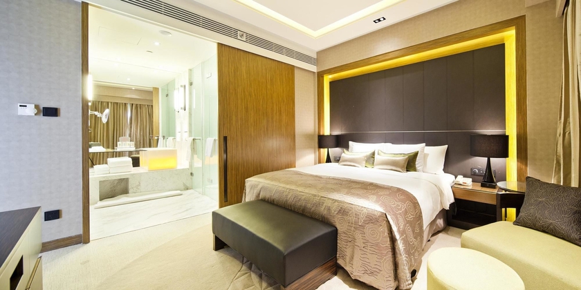 Imagen de la habitación del Hotel InterContinental Shanghai Harbour City, an IHG. Foto 8