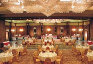 Imagen del bar/restaurante del Hotel InterContinental The Grand New Delhi. Foto 3