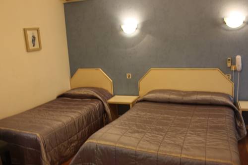 Imagen de la habitación del Hotel Inter-Hotel Hotellerie De Balajan. Foto 6