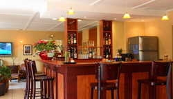 Imagen del bar/restaurante del Hotel Inter-Hotel La Cristole. Foto 3