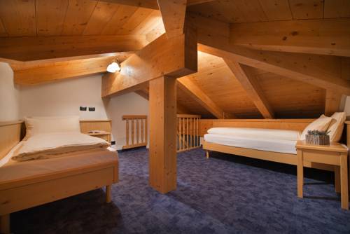 Imagen de la habitación del Hotel Interalpen. Foto 10