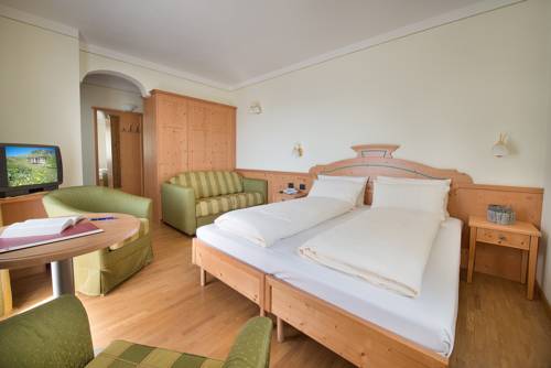 Imagen de la habitación del Hotel Interalpen. Foto 12