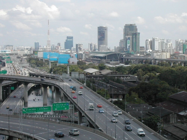 Imagen de los exteriores del Hotel Interchange Tower Serviced Apartment. Foto 11