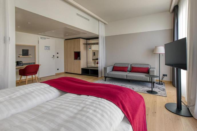 Imagen general del Hotel Intercity Berlin Airport BER Terminal 1+2. Foto 6