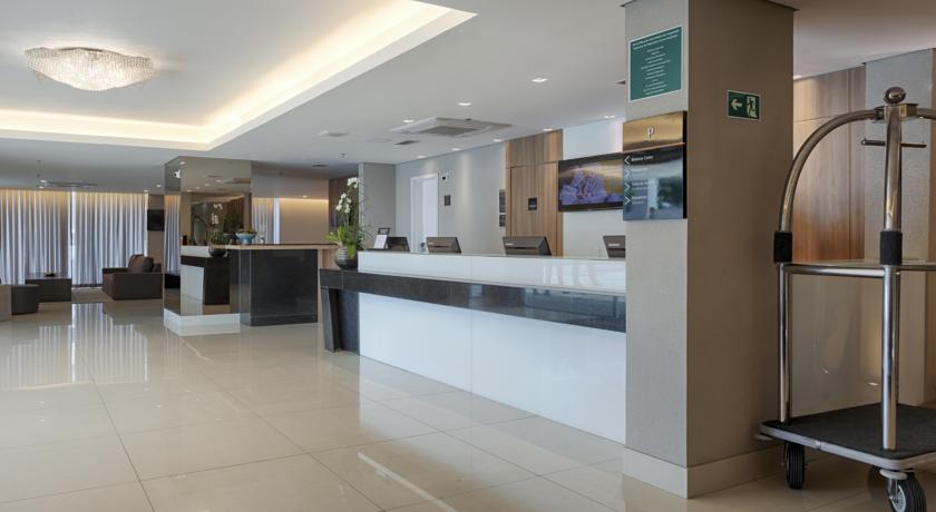Imagen general del Hotel Intercity Bh Expo. Foto 8