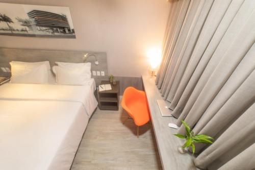 Imagen de la habitación del Hotel Intercity Campina Grande Citymix. Foto 6