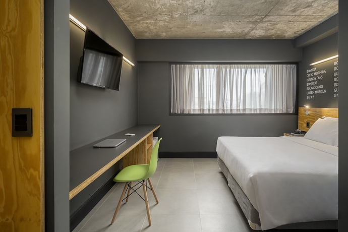 Imagen de la habitación del Hotel Intercity Canoas. Foto 6