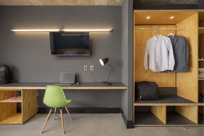 Imagen de la habitación del Hotel Intercity Canoas. Foto 14