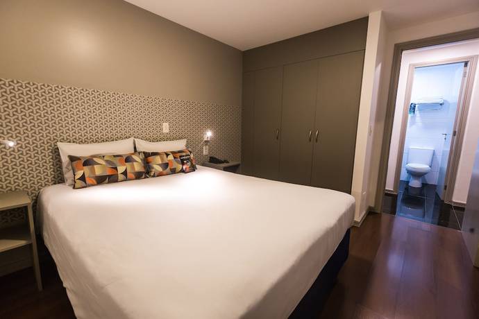 Imagen de la habitación del Hotel Intercity Curitiba 7 de Setembro. Foto 10