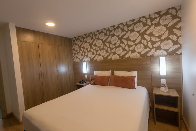 Imagen de la habitación del Hotel Intercity Curitiba 7 de Setembro. Foto 18