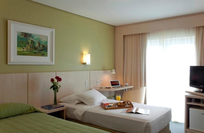 Imagen de la habitación del Hotel Intercity Florianópolis. Foto 5