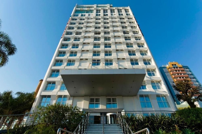 Imagen de los exteriores del Hotel Intercity Florianópolis. Foto 12