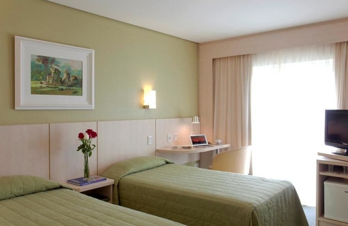 Imagen de la habitación del Hotel Intercity Florianópolis. Foto 8