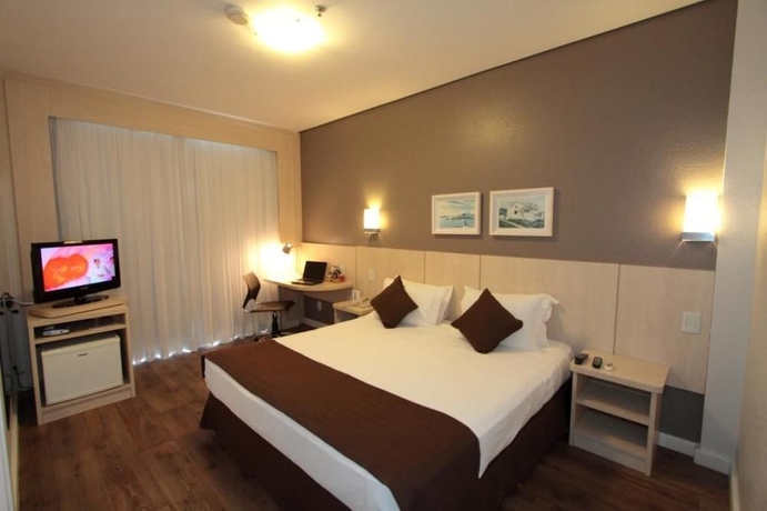 Imagen de la habitación del Hotel Intercity Florianópolis. Foto 11