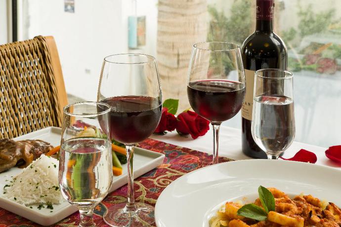 Imagen del bar/restaurante del Hotel Intercity Itupeva. Foto 6