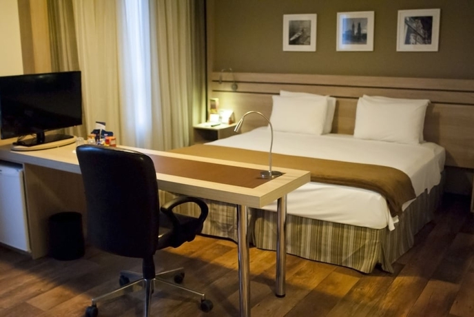 Imagen de la habitación del Hotel Intercity Manaus. Foto 7