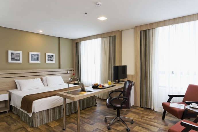 Imagen de la habitación del Hotel Intercity Manaus. Foto 13